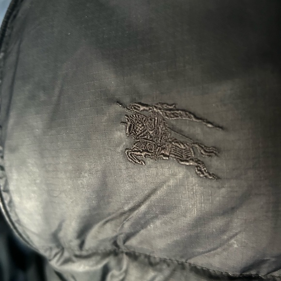 Burberry detachable hooded only men’s puffer jacket sz large euc - Picture 8 of 9